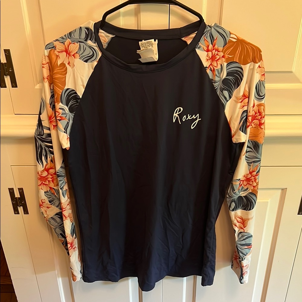 Roxy Navy Floral Sleeve Top